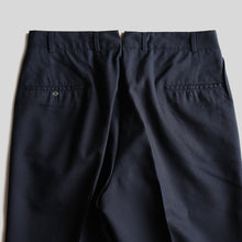 Load image into Gallery viewer, 1960's COTTON POLY SLACKS (W33×L29 / NAVY / GOOD CONDITION)
