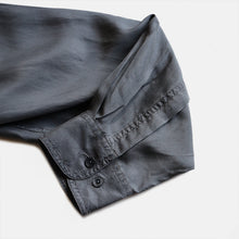Load image into Gallery viewer, OLD SILK SHIRT (SZ LARGE / CHARCOAL)