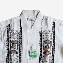 Load image into Gallery viewer, 1950's "RIGGS" S/S HAWAIIAN RAYON SHIRT WITH BOX (SZ MEDIUM / DEADSTOCK)
