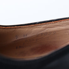 Load image into Gallery viewer, 1960's "U.S.N" SERVICE SHOES (SZ 9)