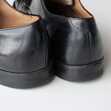 Load image into Gallery viewer, 1960's "U.S.N" SERVICE SHOES (SZ 9)