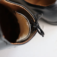 Load image into Gallery viewer, 1960's "U.S.N" SERVICE SHOES (SZ 9)