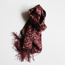 Load image into Gallery viewer, VINTAGE FRINGE STOLE