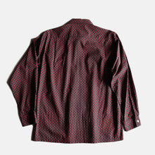 Load image into Gallery viewer, 1960's "ARROW" COTTON BOX SHIRT (SZ MEDIUM / MINT CONDITION)
