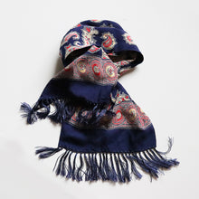 Load image into Gallery viewer, VINTAGE RAYON STOLE