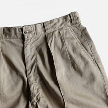 Load image into Gallery viewer, 1950's "U.S.ARMY" CHINO SHORTS (W34 REG / ALL GOOD CONDITION)
