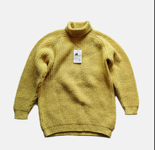 Load image into Gallery viewer, AROUND 1980's "QUAKER MARINE SUPPLY CO." TURTLE NECK SWEATER (SZ LARGE / DEADSTOCK)
