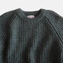 画像をギャラリービューアに読み込む, VINTAGE IRISH WOOL FISHERMAN SWEATER (MEDIUM)