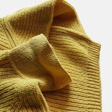 Load image into Gallery viewer, AROUND 1980's "QUAKER MARINE SUPPLY CO." TURTLE NECK SWEATER (SZ LARGE / DEADSTOCK)