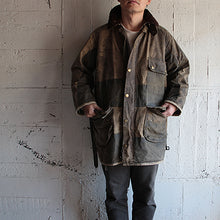 Load image into Gallery viewer, 1960's~ "BARBOUR" SOLWAY ZIPPER (AMAZING PATCH WORK) SZ 40