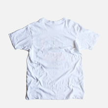Load image into Gallery viewer, 1990's "HANES" NEW YORK COTTON T-SHIRT (SZ LARGE / MINT CONDITION)