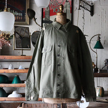画像をギャラリービューアに読み込む, 1940's "U.S.ARMY" M-41 H.B.T JACKET WITH CUTTER TUG (SZ 44 REG / DEADSTOCK)