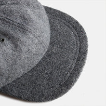 Load image into Gallery viewer, "J.CREW" WOOL CAP (SZ X-LARGE / MINT CONDITION)