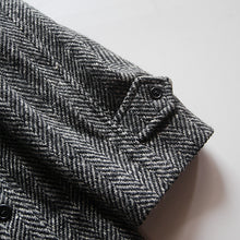 画像をギャラリービューアに読み込む, MADE IN ENGLAND VINTAGE "BURBERRYS" IRISH TWEED WOOL COAT