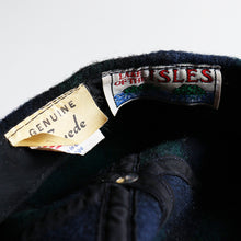 Load image into Gallery viewer, 1990's "LAKE OF THE ISLES" WOOL OUTDOOR CAP (SZ 58cm / MINT CONDITION)