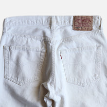 Load image into Gallery viewer, 1990's "LEVI'S" 501 WHITE DENIM PANTS (W32 L32 / GOOD CONDITION)
