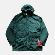 Load image into Gallery viewer, 1980's~ "WOOLRICH" MOUNTAIN PARKA (SZ LARGE / TWO TONE / DEADSTOCK)