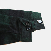 Load image into Gallery viewer, N.O.S 1980's "WOOLRICH" MACKINAW WOOL JACKET (X-LARGE)
