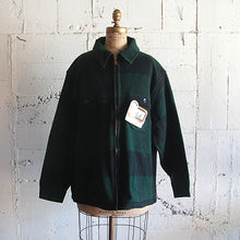 Load image into Gallery viewer, N.O.S 1980's "WOOLRICH" MACKINAW WOOL JACKET (X-LARGE)