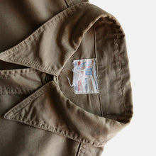 Load image into Gallery viewer, ~1950's "FULL CUT" COTTON WARK SHIRT (SZ LARGE / MINT CONDITION)