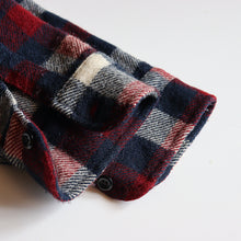Load image into Gallery viewer, 1980's "WOOLRICH" PLAID WOOL SHIRT (SZ MEDIUM / GOOD COLOR)
