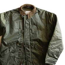 Load image into Gallery viewer, NOS 1986's "USNAVY" EXTREME COLD WEATER DECK JACKET (S)