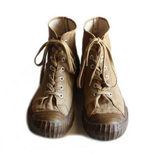 Load image into Gallery viewer, ~ 1960's "CONVERSE" WADING SHOES (9)