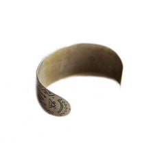 Load image into Gallery viewer, VINTAGE "NAVAJO" SILVER BANGLE