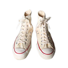 Load image into Gallery viewer, 1980's "CONVERCE" ALL STAR CANVAS SNEAKER (9)