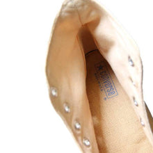 Load image into Gallery viewer, 1980's "CONVERCE" ALL STAR CANVAS SNEAKER (9)