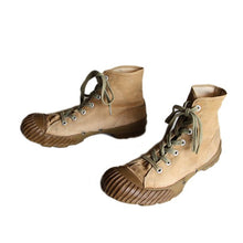 Load image into Gallery viewer, ~ 1960's "CONVERSE" TRANIG SHOES (8)