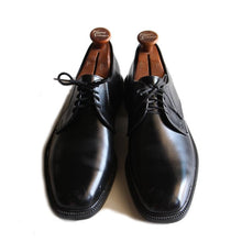Load image into Gallery viewer, OLD "JB" DRESS LEATHER SHOES MINT CONDITION (9 1/2)