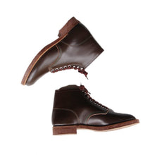 Load image into Gallery viewer, NOS 1940's "OUTDOORSMAN" LEATHER WORK BOOTS (9)