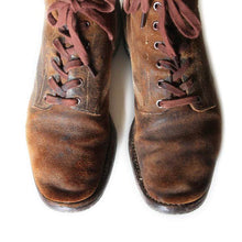 Load image into Gallery viewer, 1940's "USN" ROUGH OUT BOOTS (9 E)