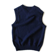 Load image into Gallery viewer, 1940's MILITARY WOOL VEST (LARGE)