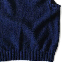 Load image into Gallery viewer, 1940's MILITARY WOOL VEST (LARGE)