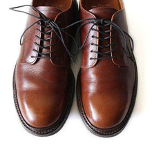 Load image into Gallery viewer, OLD "ALDEN" PLANE TOE LEATHER SHOES GOOD CONDITION (6 1/2)