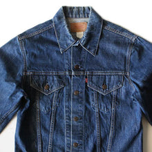 Load image into Gallery viewer, 1970's ~ "LEVI'S" DENIM JACKET 70505 (40)