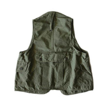 Load image into Gallery viewer, ~ 1960's "LLBEAN" OLIVE DRAB HALFMOON FISHING VEST (MEDIUM)