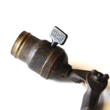 Load image into Gallery viewer, ANTIQUE "OCWHITE" BRASS WALL LAMP