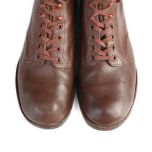 Load image into Gallery viewer, 1940's ~ "WOLVERINE" HORSE LEATHER WORK BOOTS (7HALF-8)