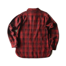 Load image into Gallery viewer, ~ 1940's "GASH UNIFORM CC." HUNTING PULLOVER WORK SHIRTS (MEDIUM)