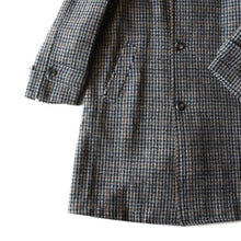 Load image into Gallery viewer, 1960's "KENNEDY'S" HARRIS TWEED WOOL COAT (MEDIUM)