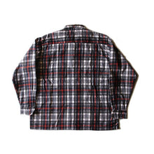 Load image into Gallery viewer, NOS "MURTAG" PRINTED FLANNEL COTTON BOX SHIRTS (X-LARGE)