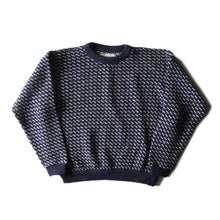 Load image into Gallery viewer, OLD "LLBEAN" WOOL SWEATER (X-LARGE)