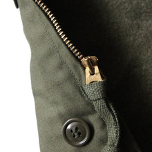 Load image into Gallery viewer, DEAD STOCK 1974's "USN" A-2 DECK JACKET (MEDIUM)
