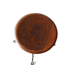 画像をギャラリービューアに読み込む, ANTIQUE JAPANED COPPER FINISH TWISTED WIRE STOOL