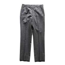 Load image into Gallery viewer, "BROOKS BROTHERS" WOOL SET UP SUIT (SMALL)