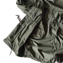 Load image into Gallery viewer, 1980's "USARMY" M-65 FISH TAIL PARKA (X-SMALL) GOOD CONDITION
