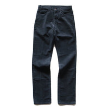 Load image into Gallery viewer, 1990's "LEVI'S" CORD'S PANTS LOT 519 (W33)